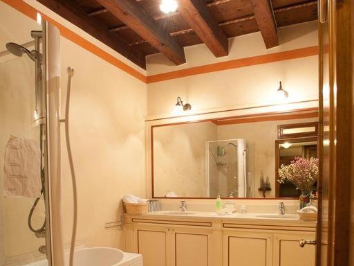 B&B Asolo Casapagnano الغرفة الصورة
